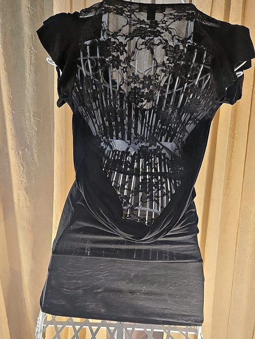 bebe Black Tunic Top With Back Floral Lace Detail, XS